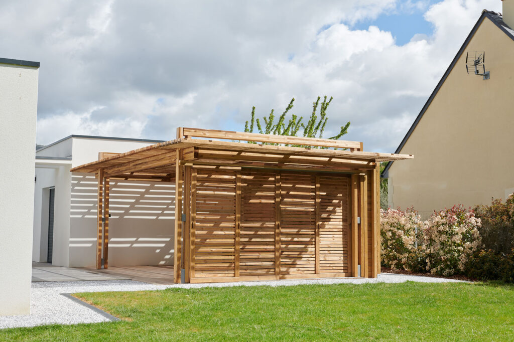 inovpaysages_preau_jardin Installation d'une pergolas en bois