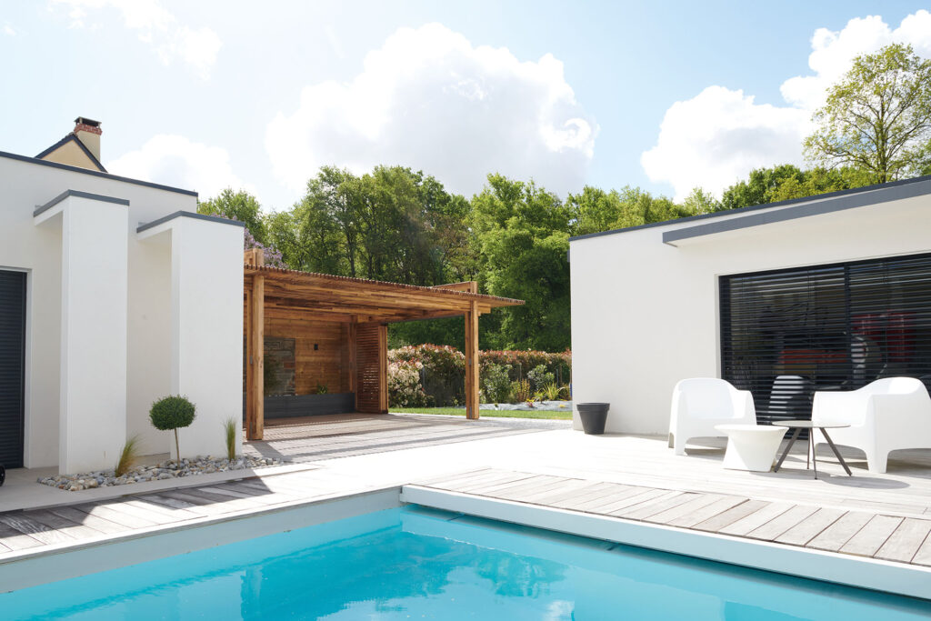 inovpaysages_terasse_piscine Aménagement autour d'une piscine