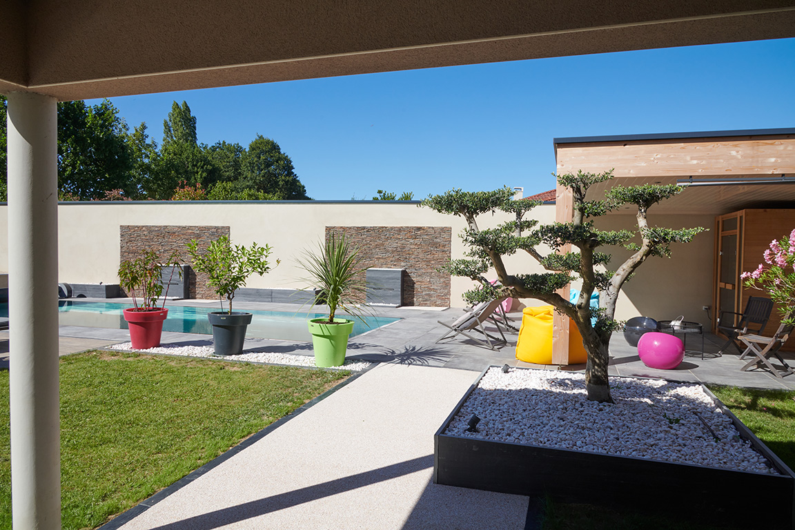 _DSC1058 Aménagement paysager autour d'une terrasse